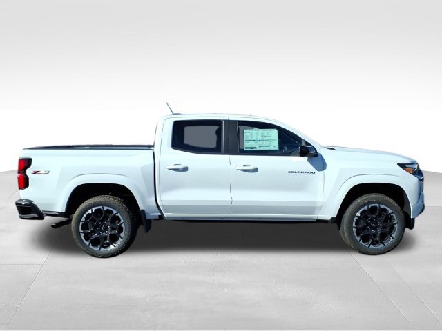 New 2026 Chevrolet Colorado Z71 w/ Z71 Convenience Package 2 AWD/4WD image 2