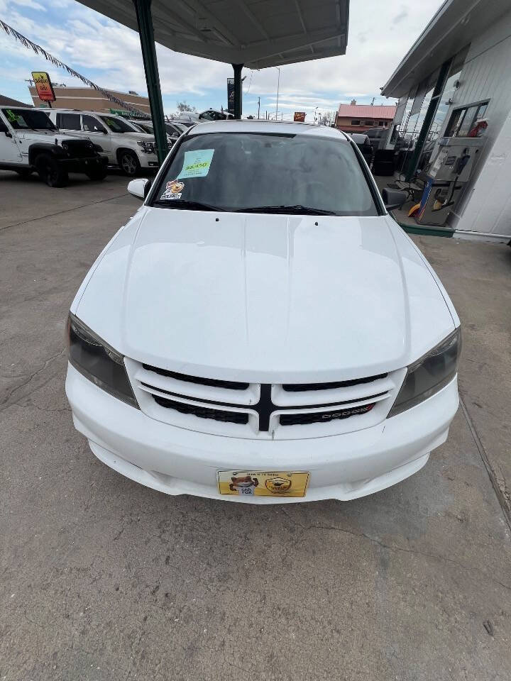 Used 2014 Dodge Avenger R/T w/ Sun/Sound Group FWD image 22