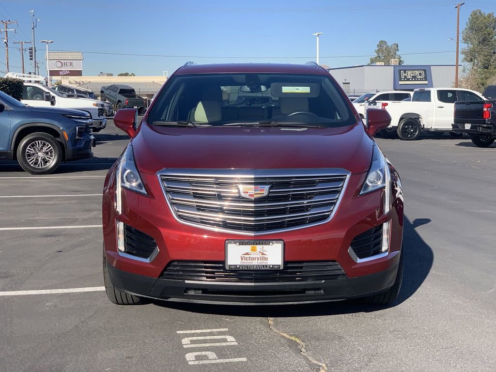 Certified 2017 Cadillac XT5 FWD image 2
