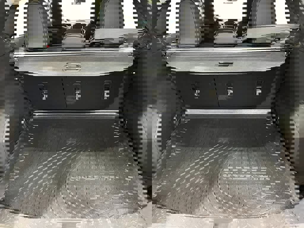 Used 2025 Subaru Crosstrek 2.5i Limited image 25