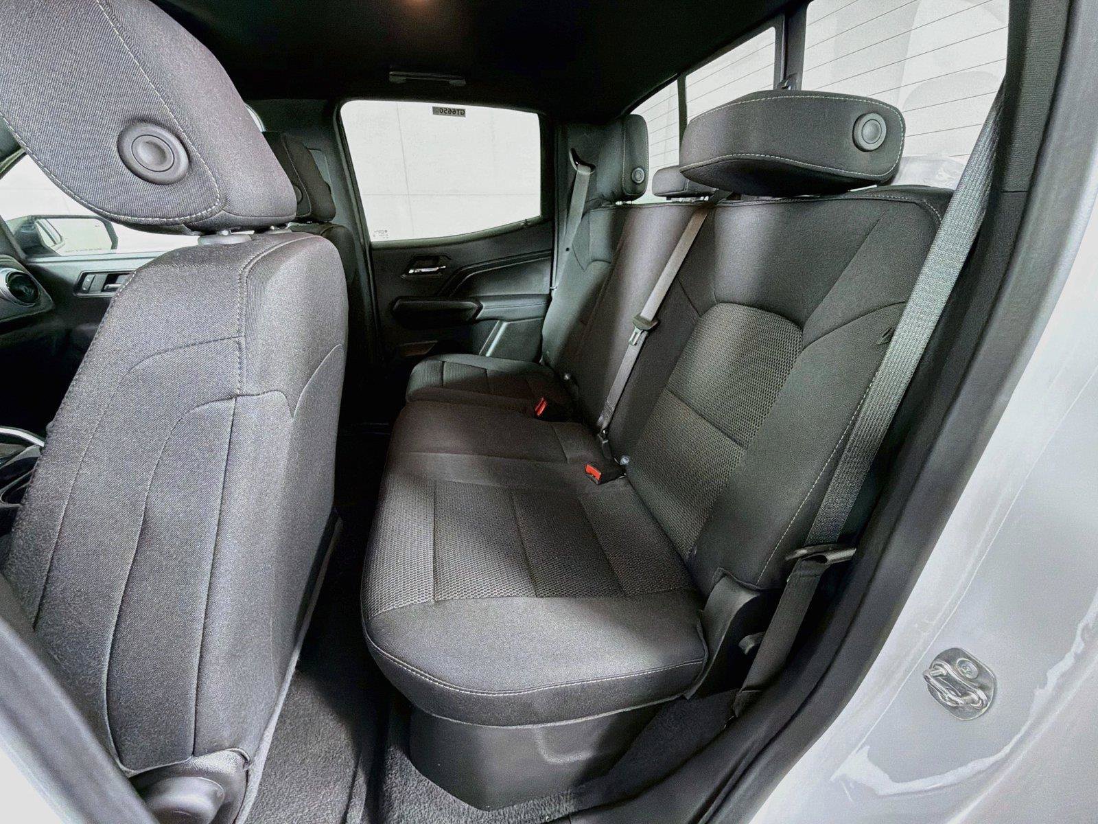 Used 2024 Chevrolet Colorado LT w/ LT Convenience Package AWD/4WD image 25