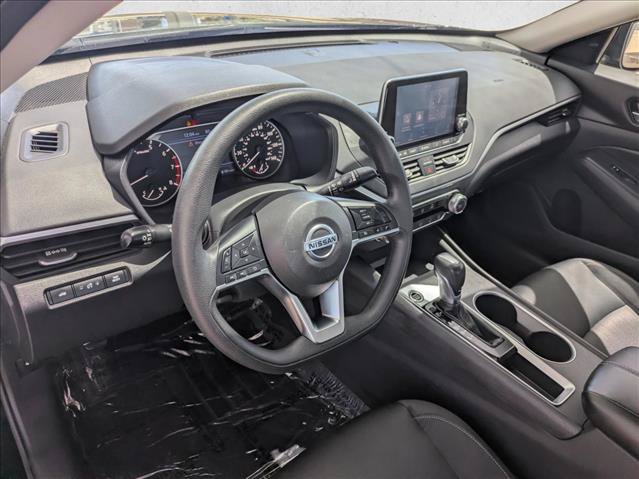 Used 2022 Nissan Altima 2.5 SV FWD image 14