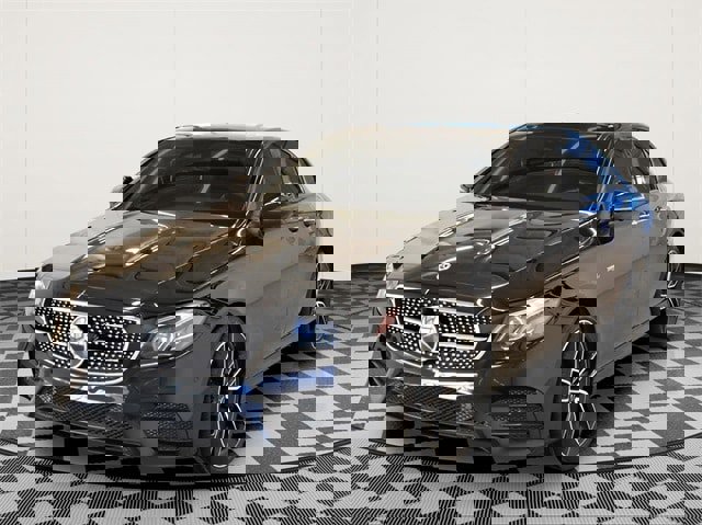 Used 2020 Mercedes-Benz E 53 AMG 4MATIC Sedan image 4