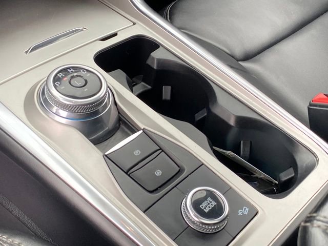 Used 2023 Ford Explorer XLT image 12