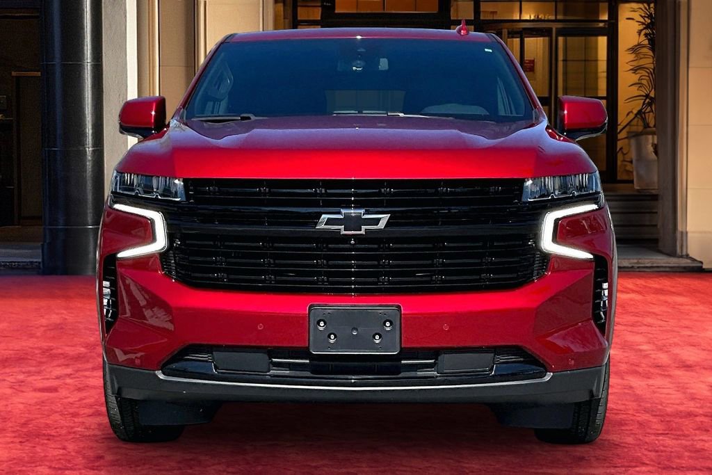 Used 2023 Chevrolet Tahoe RST w/ RST Performance Edition AWD/4WD image 3