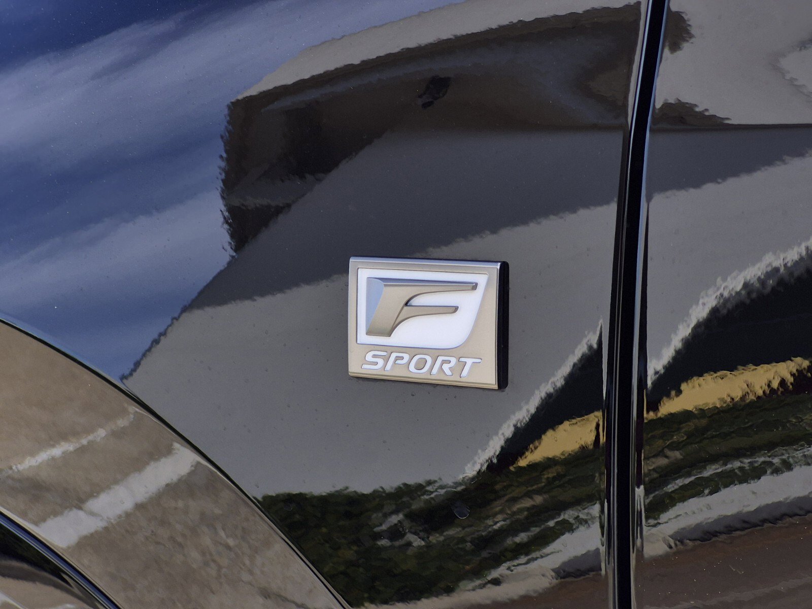 Used 2024 Lexus NX 350 F Sport image 11