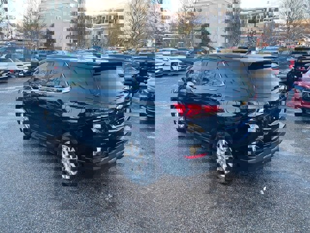 Used 2022 Chevrolet Equinox LT image 6