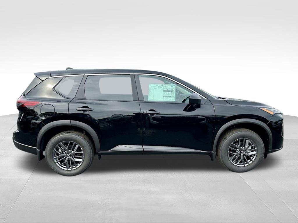 Used 2026 Nissan Rogue S image 5