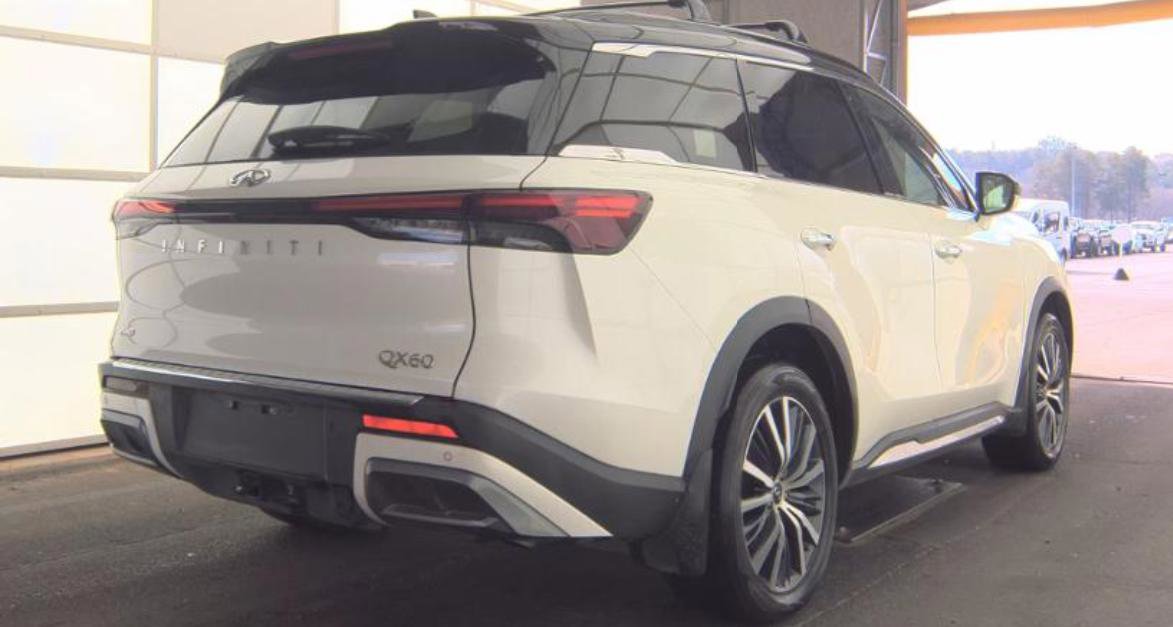 Certified 2023 INFINITI QX60 Autograph image 5