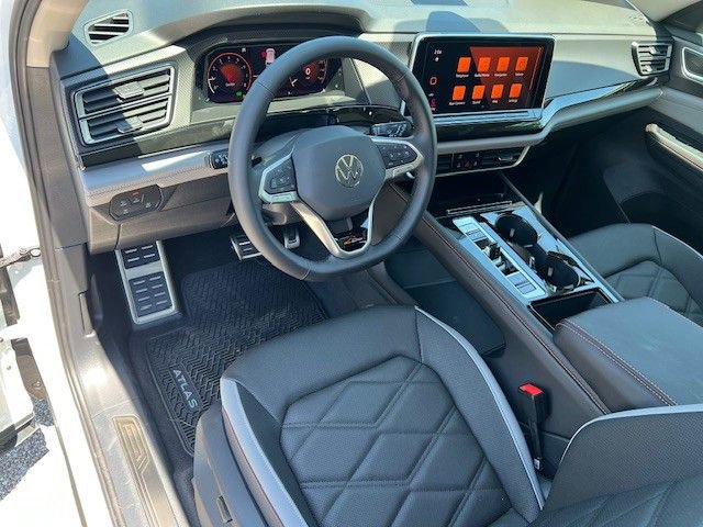 New 2026 Volkswagen Atlas Peak Edition image 13