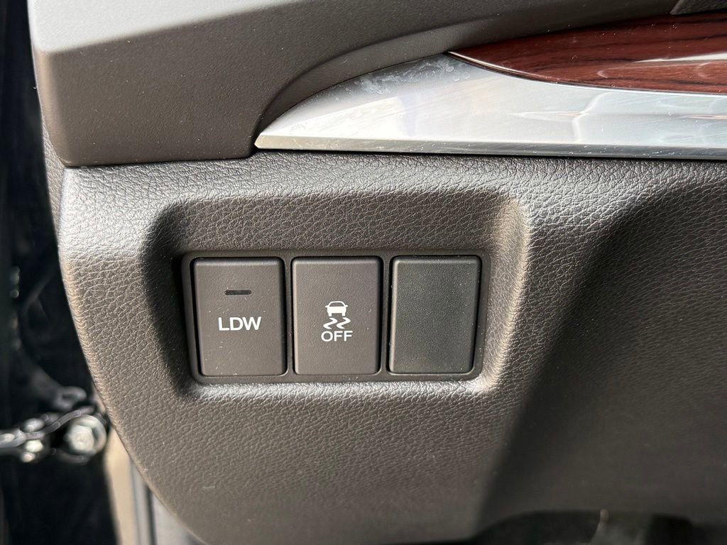 Used 2015 Acura MDX SH-AWD w/ Technology Package image 27
