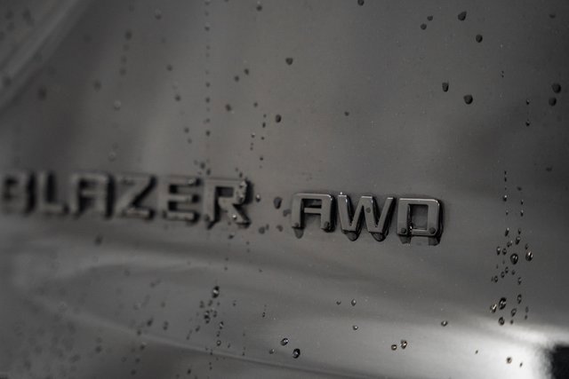 Used 2023 Chevrolet Blazer RS w/ Driver Confidence II Package image 8