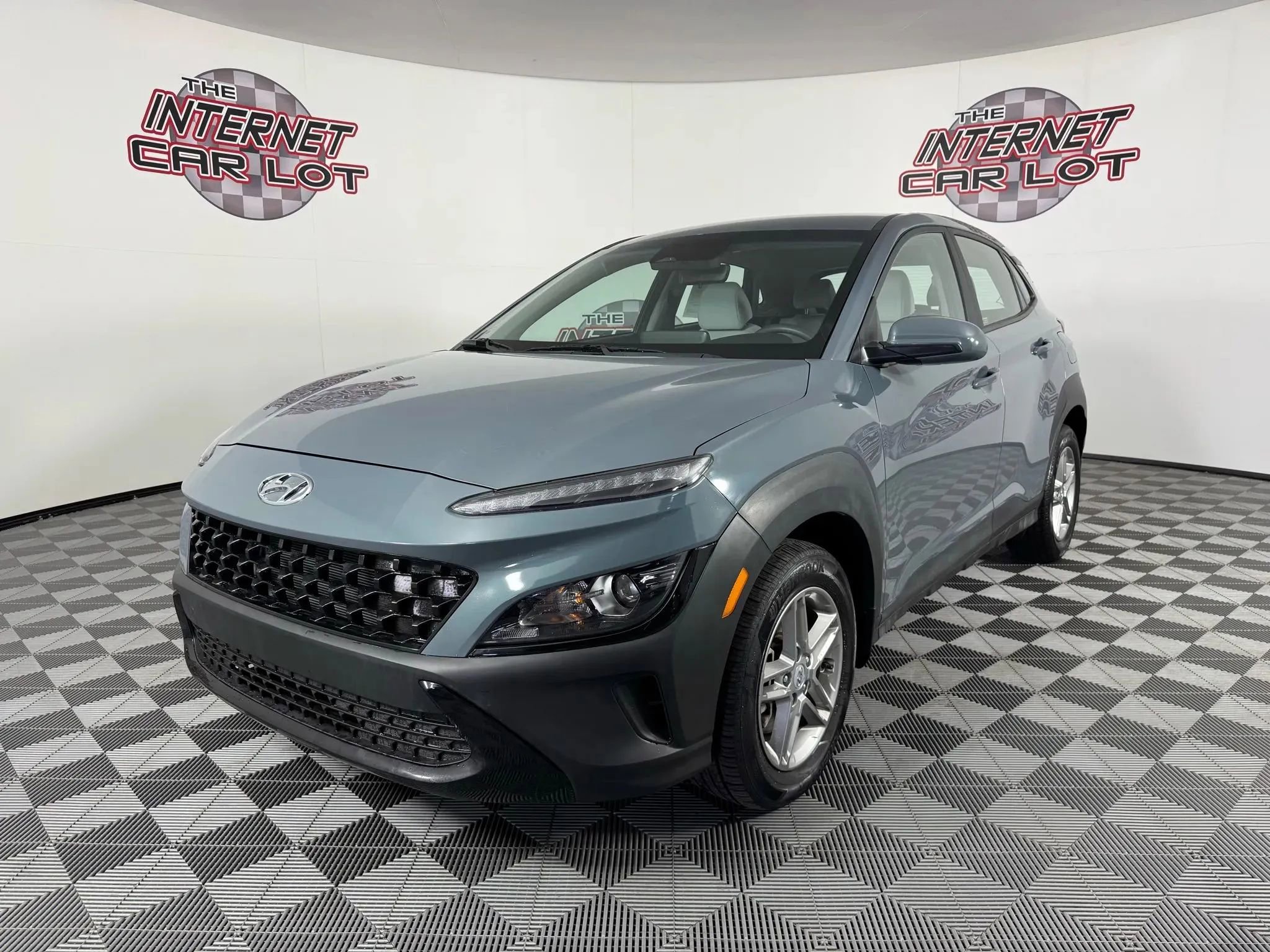 Used 2022 Hyundai Kona SE AWD/4WD image 3