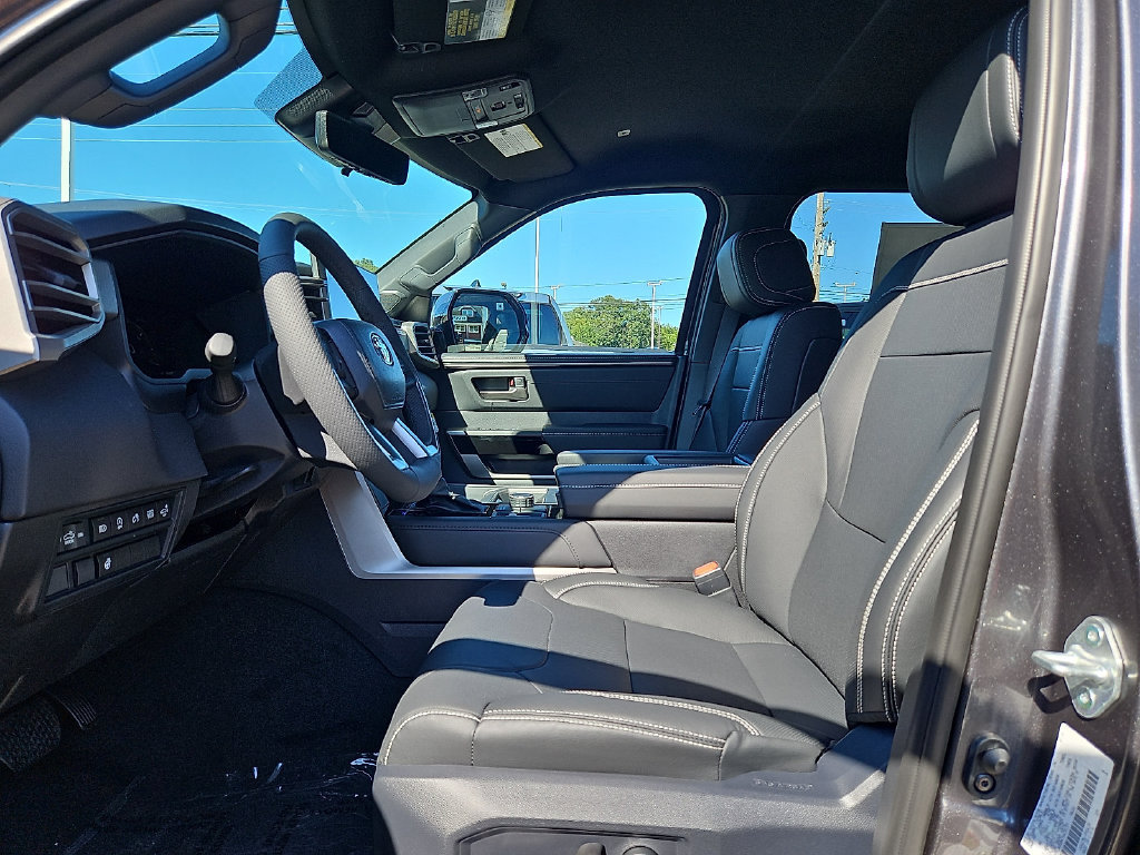 New 2026 Toyota Tundra Limited AWD/4WD image 10