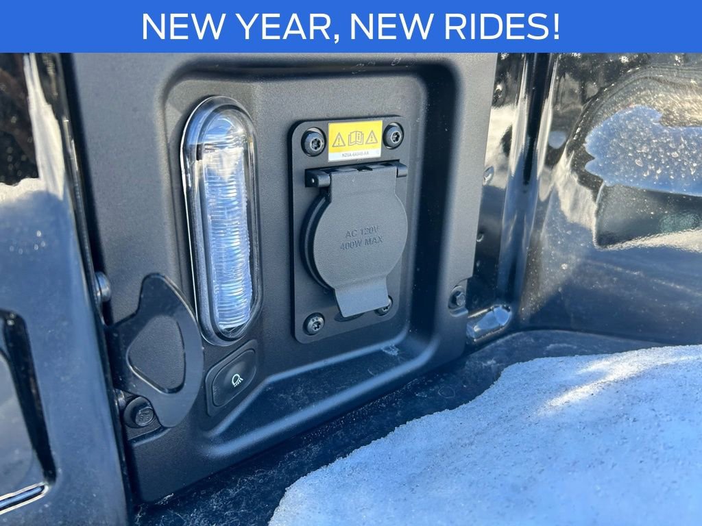 New 2026 Ford Maverick XLT w/ XLT Luxury Package image 39