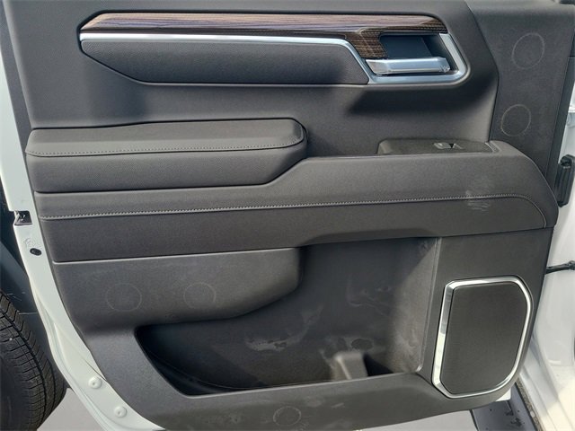 New 2026 Chevrolet Silverado 1500 RST w/ LPO, Dark Essentials Package image 16