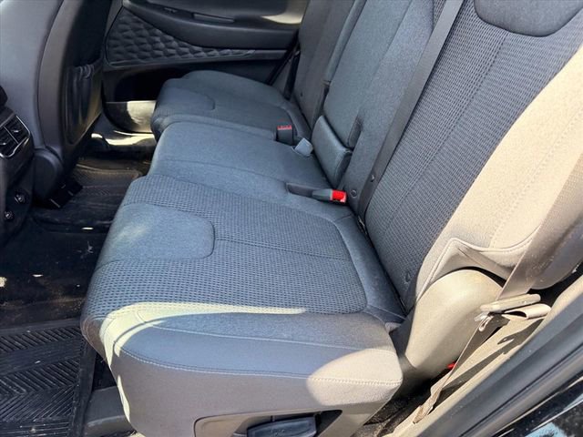 Used 2022 Hyundai Santa Fe SEL image 9