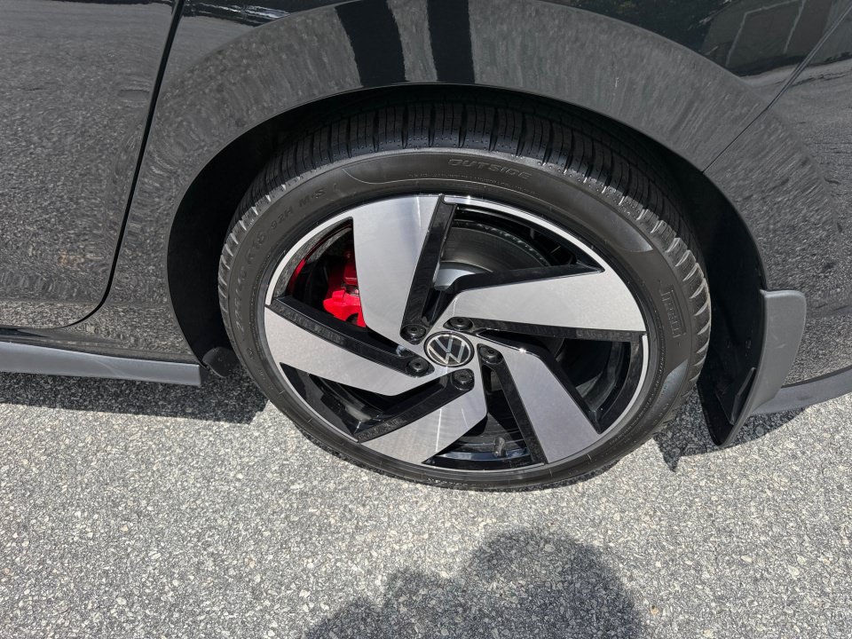 New 2026 Volkswagen Golf S FWD image 22