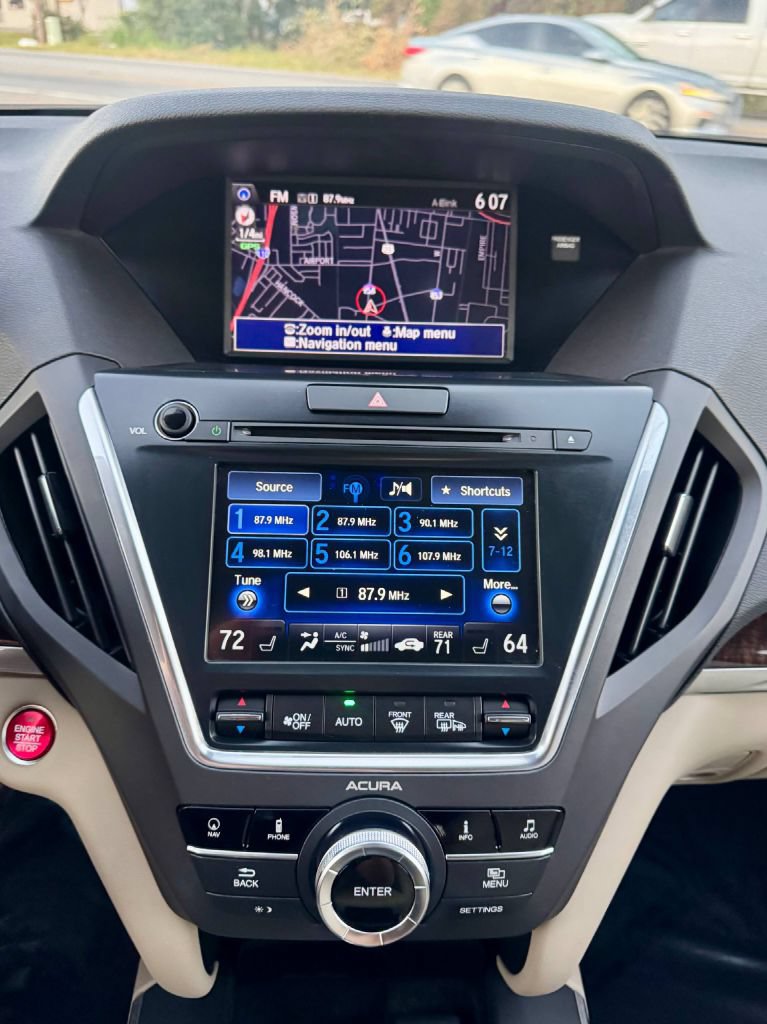 Used 2017 Acura MDX w/ Technology Package AWD/4WD image 20