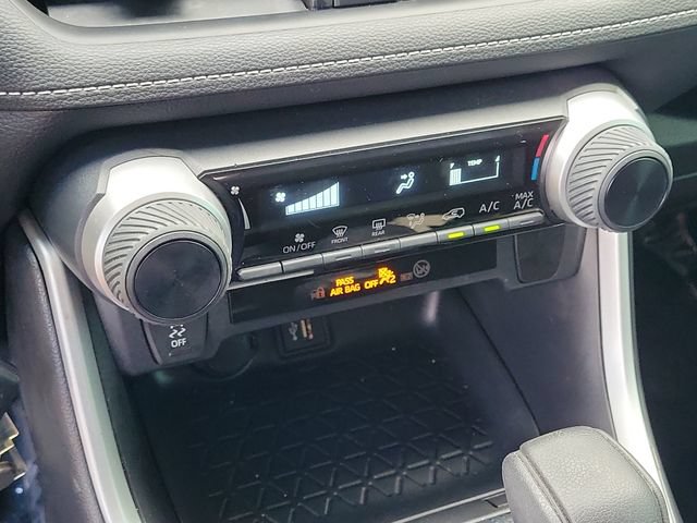 Used 2023 Toyota RAV4 LE FWD image 23