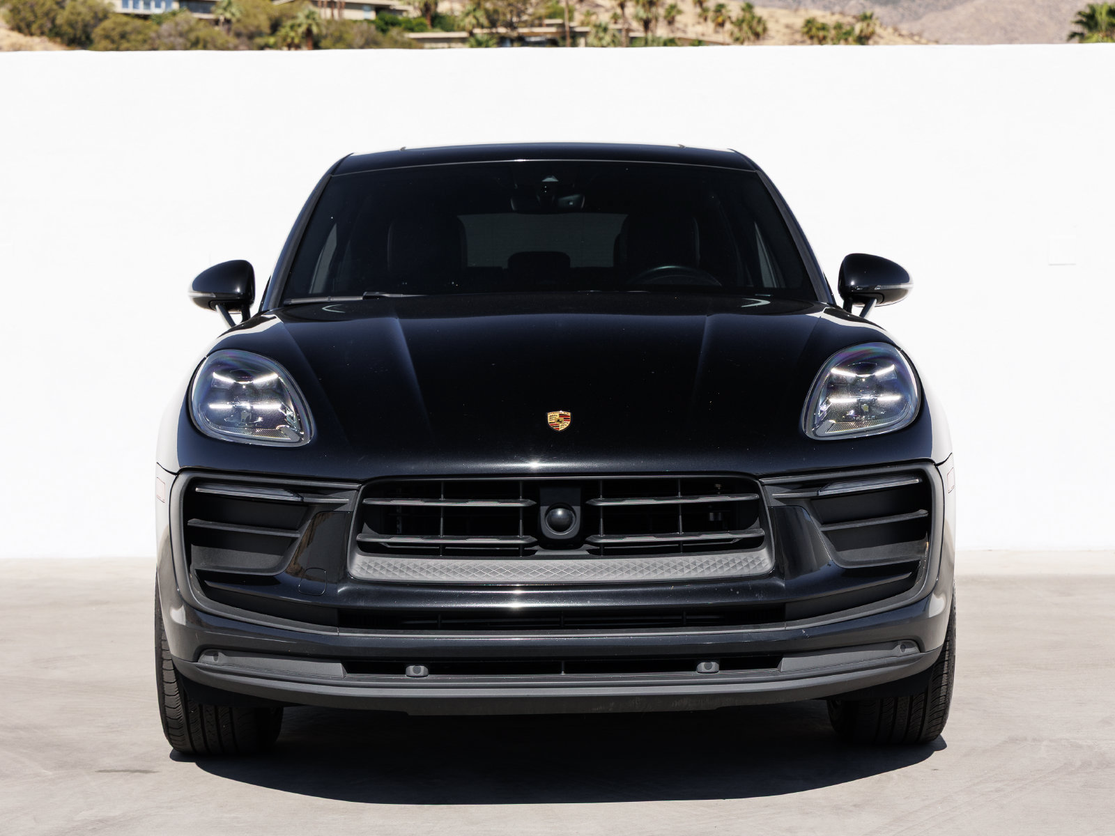 Used 2023 Porsche Macan AWD/4WD image 10