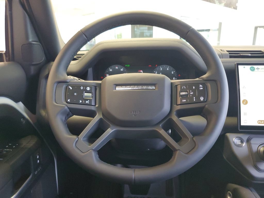 New 2026 Land Rover Defender 110 X-Dynamic SE AWD/4WD image 29