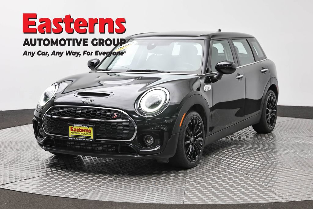 Used 2023 MINI Cooper Clubman S FWD image 1