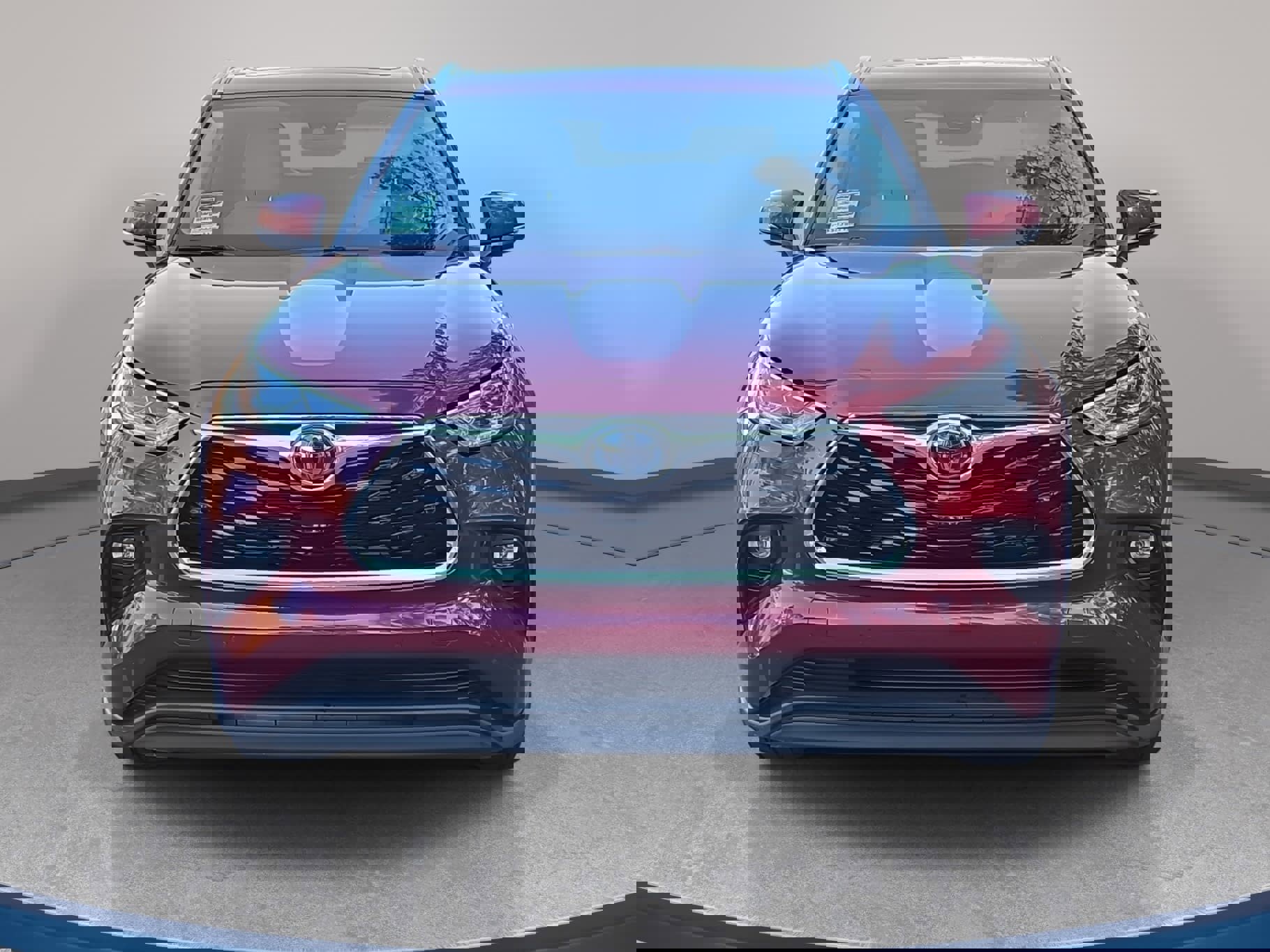 Used 2023 Toyota Highlander Limited image 2