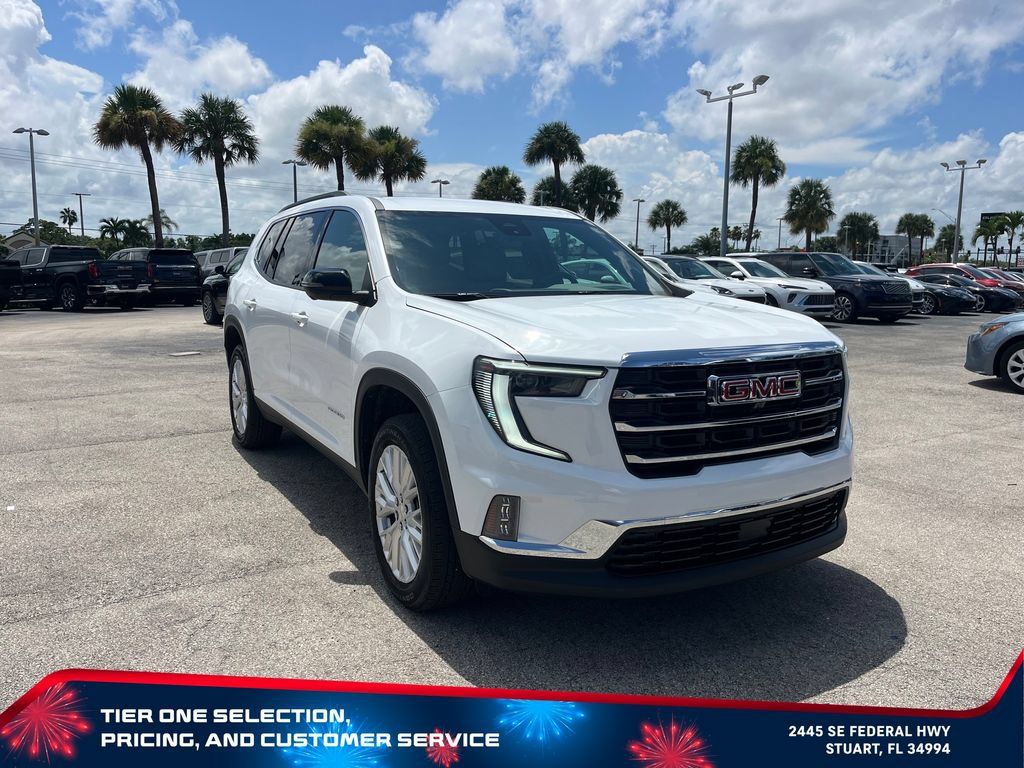 Used 2026 GMC Acadia Elevation w/ Elevation Premium Package FWD image 3