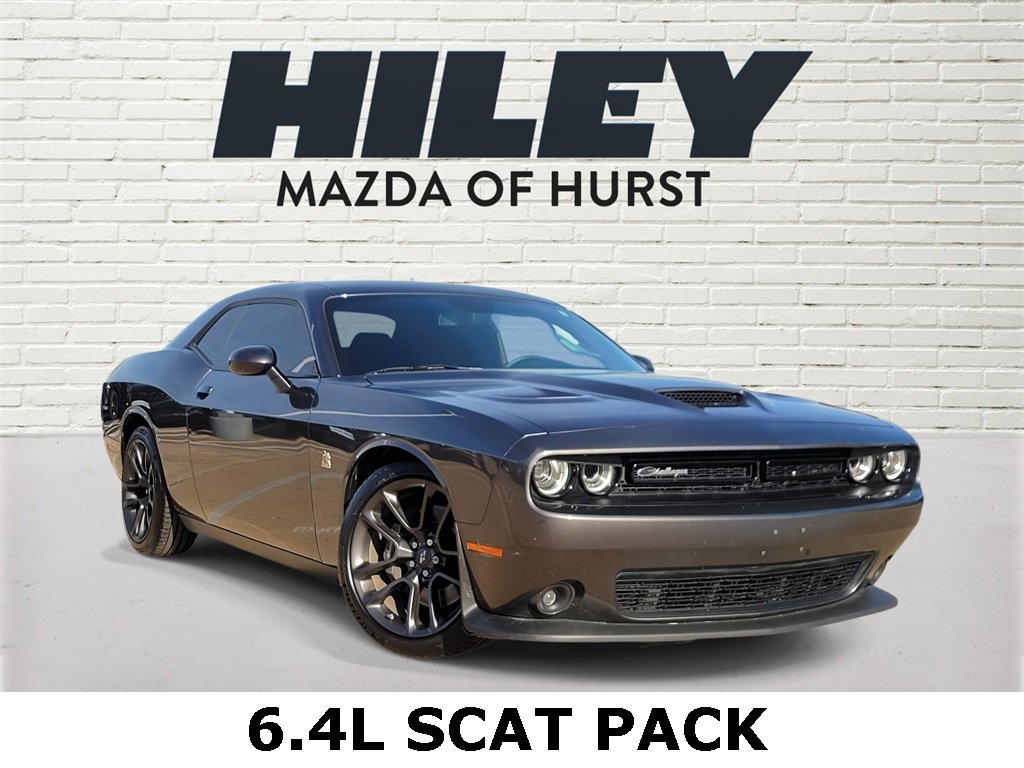 Used 2022 Dodge Challenger R/T Scat Pack image 1