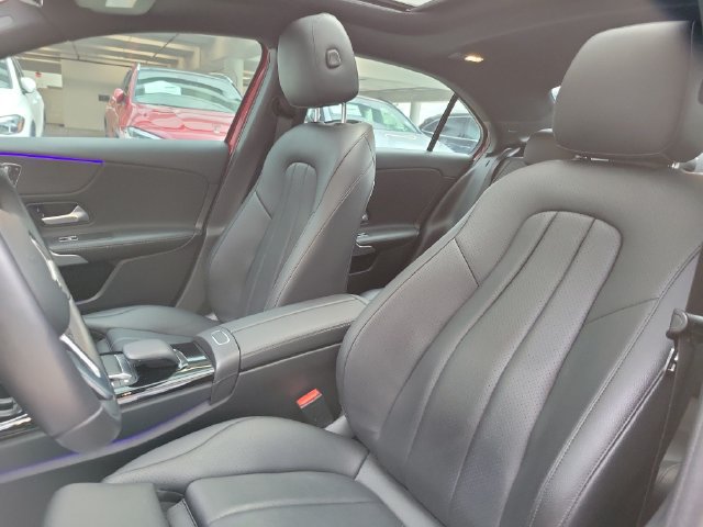 Used 2021 Mercedes-Benz A 220 image 17