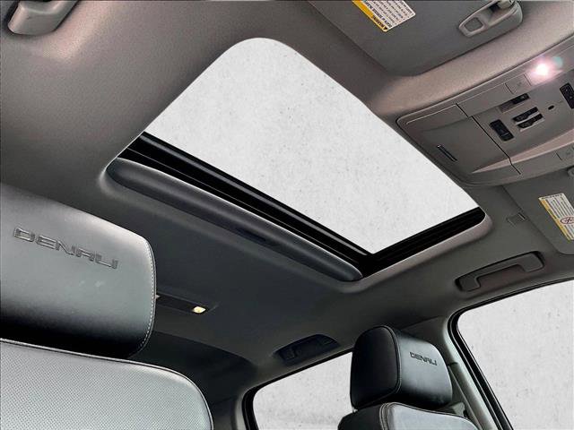 Used 2018 GMC Sierra 2500 Denali w/ Duramax Plus Package image 17