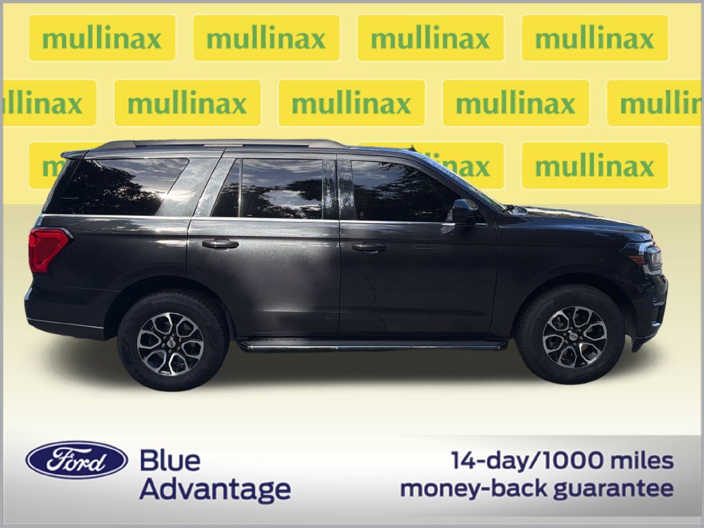 Certified 2023 Ford Expedition XLT RWD image 2