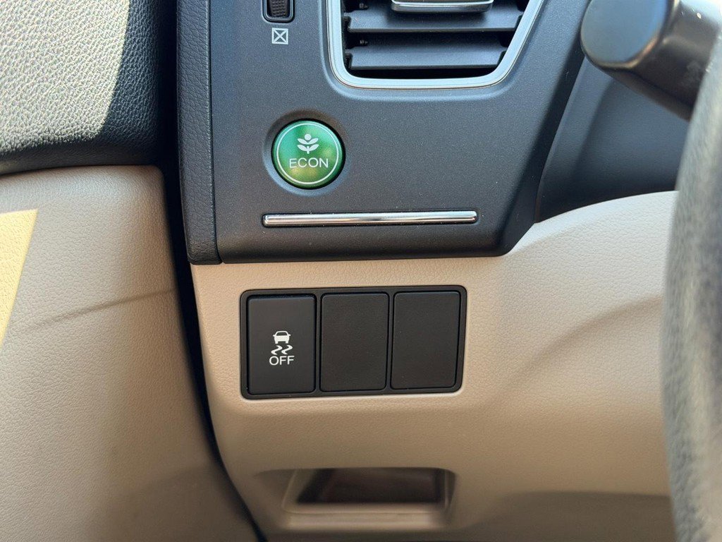 Used 2015 Honda Civic LX image 16
