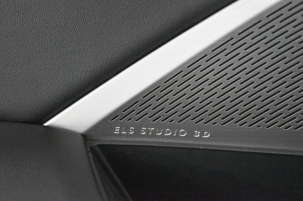 Used 2024 Acura MDX A-Spec image 10