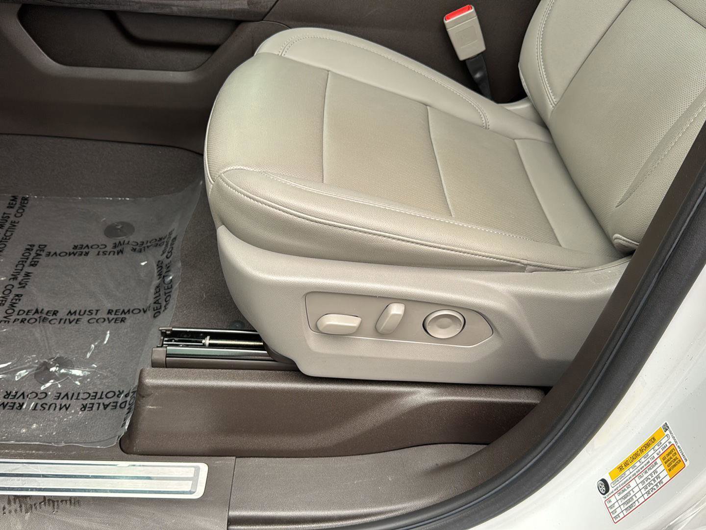 Used 2023 Chevrolet Silverado 1500 LTZ w/ Technology Package image 29