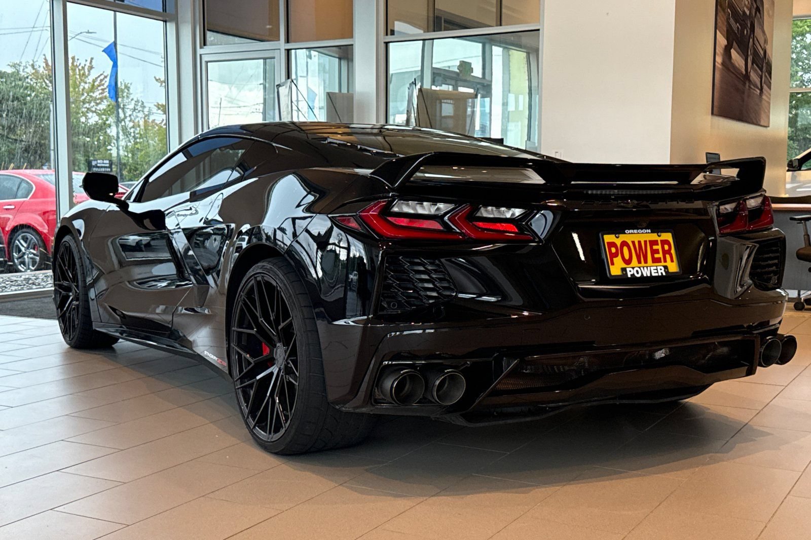 Used 2022 Chevrolet Corvette Stingray Coupe w/ Z51 Performance Package RWD image 6