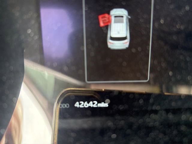 Used 2023 Toyota Sequoia TRD Pro AWD/4WD image 9