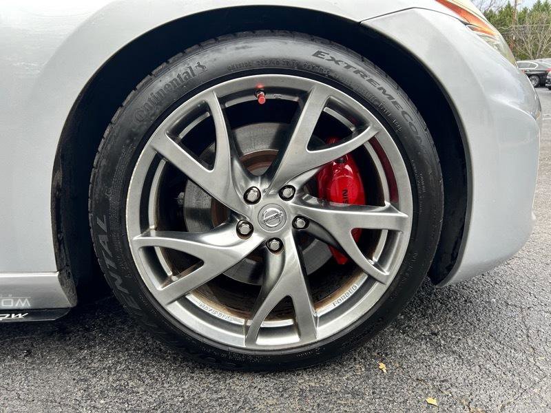 Used 2015 Nissan 370Z Coupe image 14