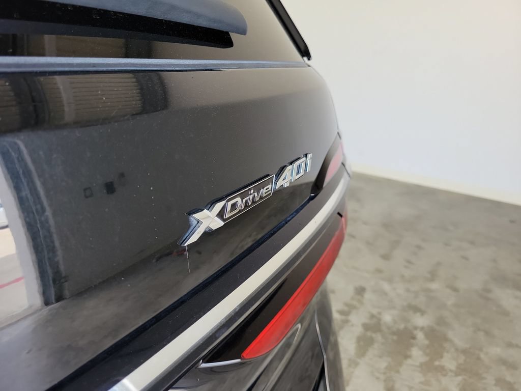 Used 2024 BMW X7 xDrive40i AWD/4WD image 9