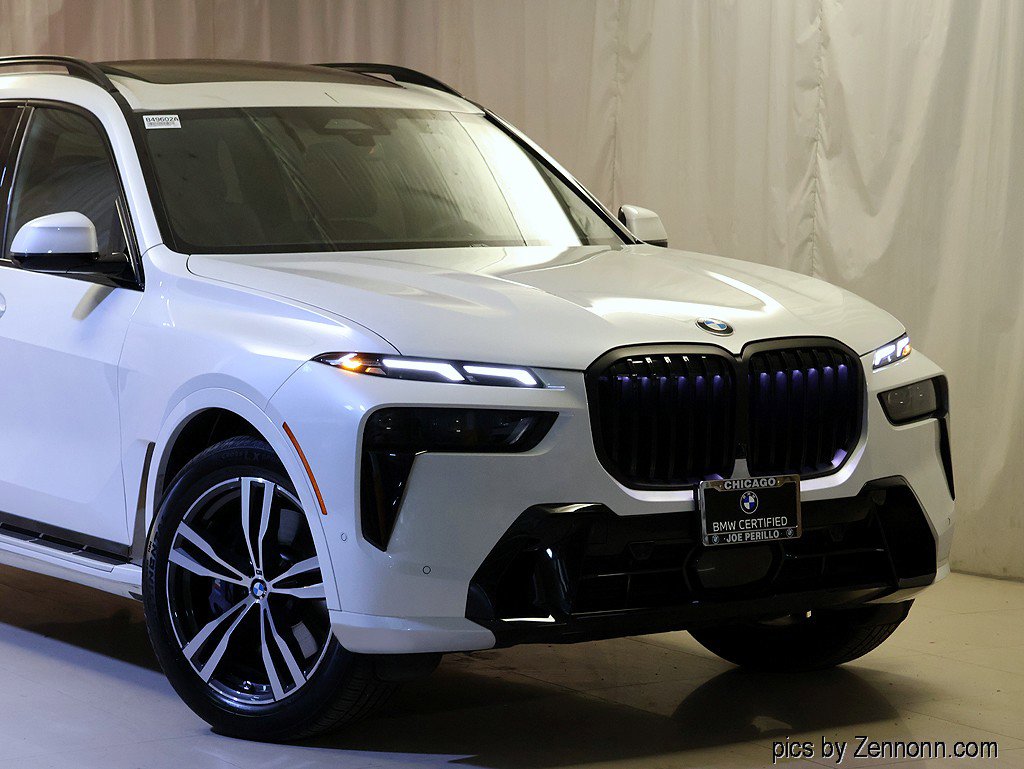 Certified 2025 BMW X7 xDrive40i w/ M Sport Package AWD/4WD image 2