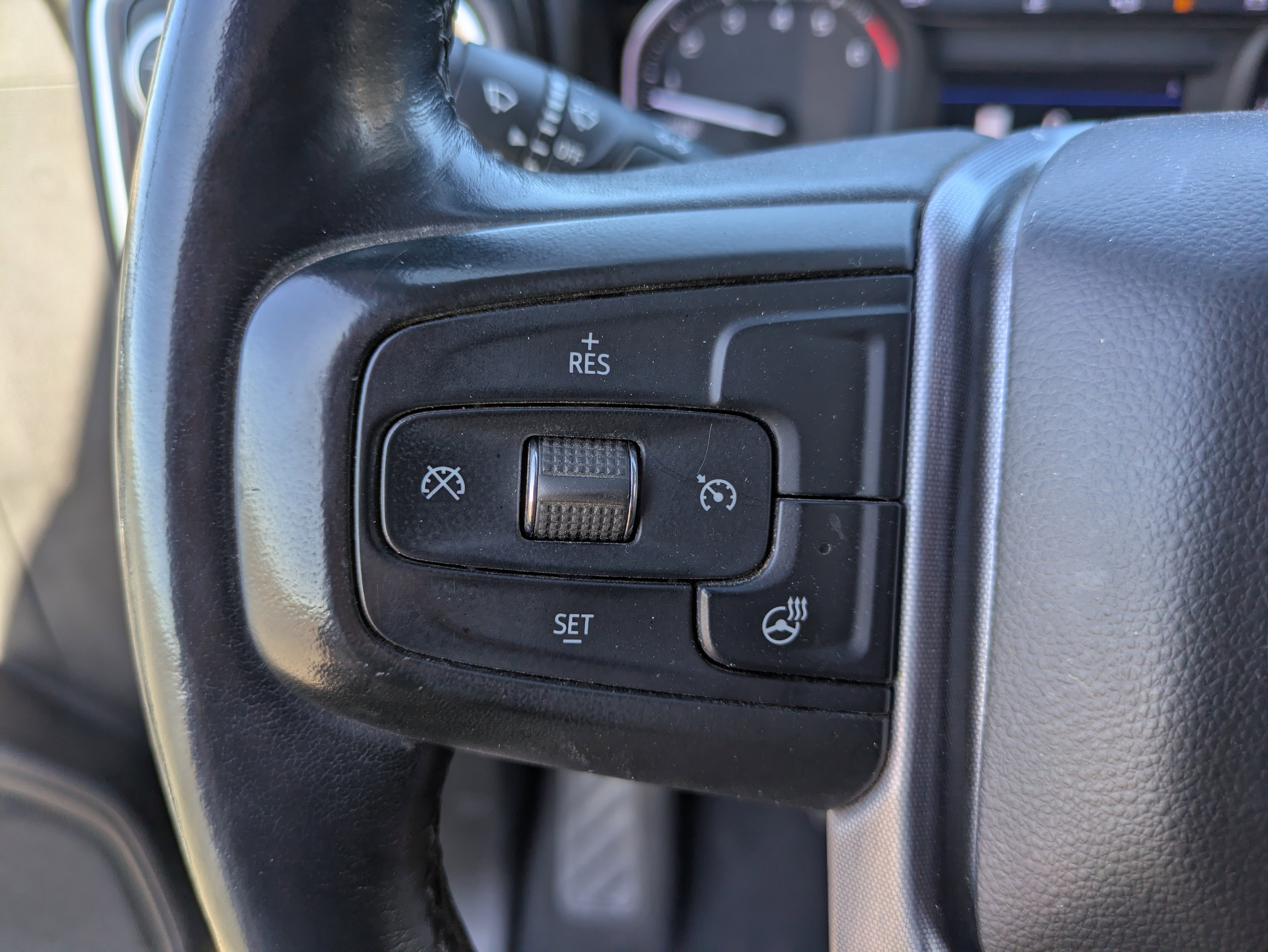 Used 2019 GMC Sierra 1500 SLT w/ SLT Premium Package image 26