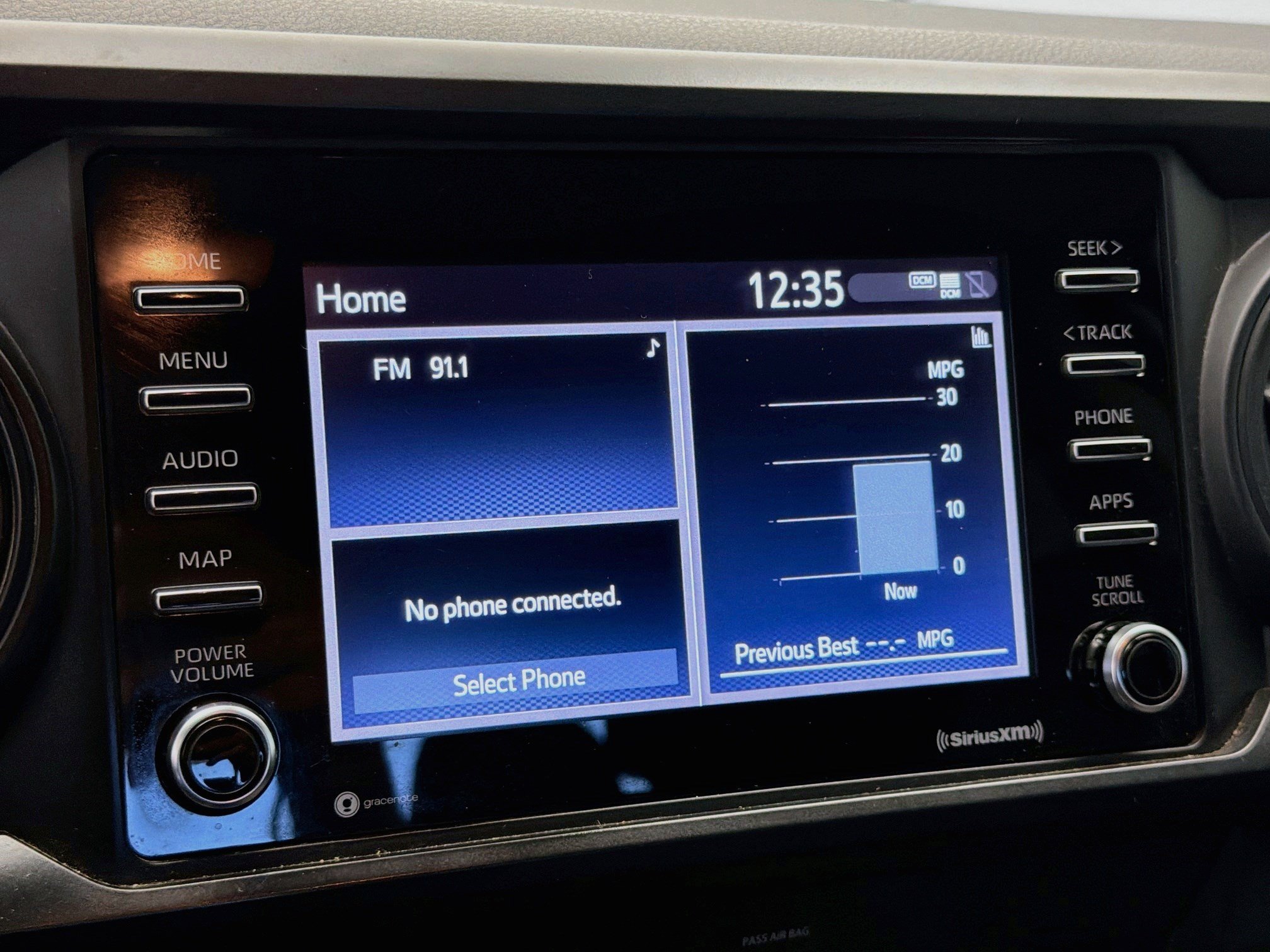 Used 2020 Toyota Tacoma SR RWD image 9