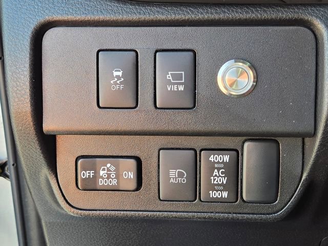 Used 2023 Toyota Tacoma TRD Off-Road w/ Advanced Technology Package image 35