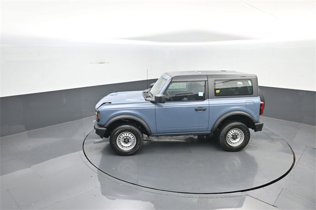 New 2025 Ford Bronco Base image 19