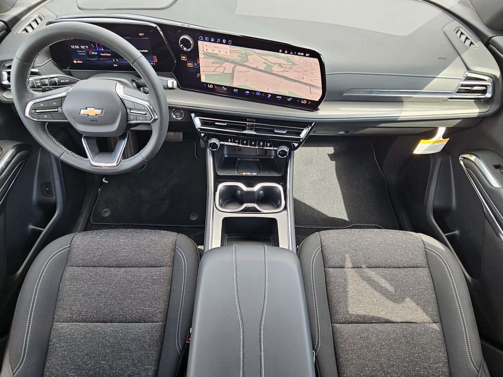 New 2027 Chevrolet Traverse LT w/ Driver Confidence Package FWD image 18