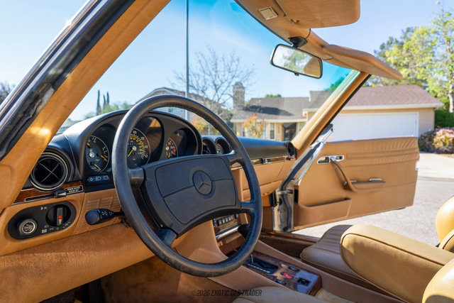Used 1988 Mercedes-Benz 560 SL image 33