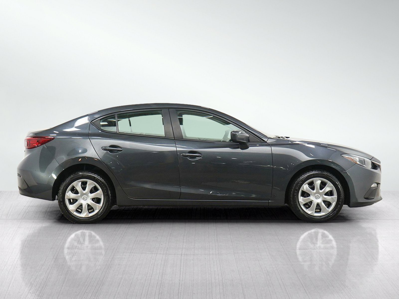 Used 2015 MAZDA MAZDA3 i Sport FWD image 6