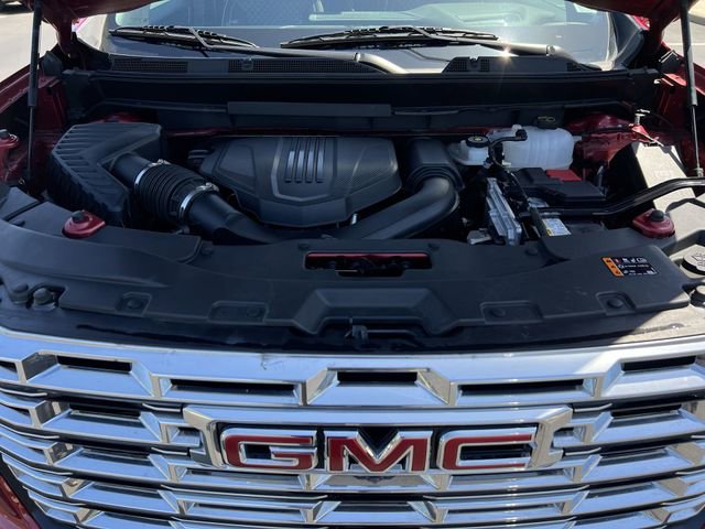 Used 2024 GMC Acadia Denali w/ LPO, Floor Liner Package AWD/4WD image 24
