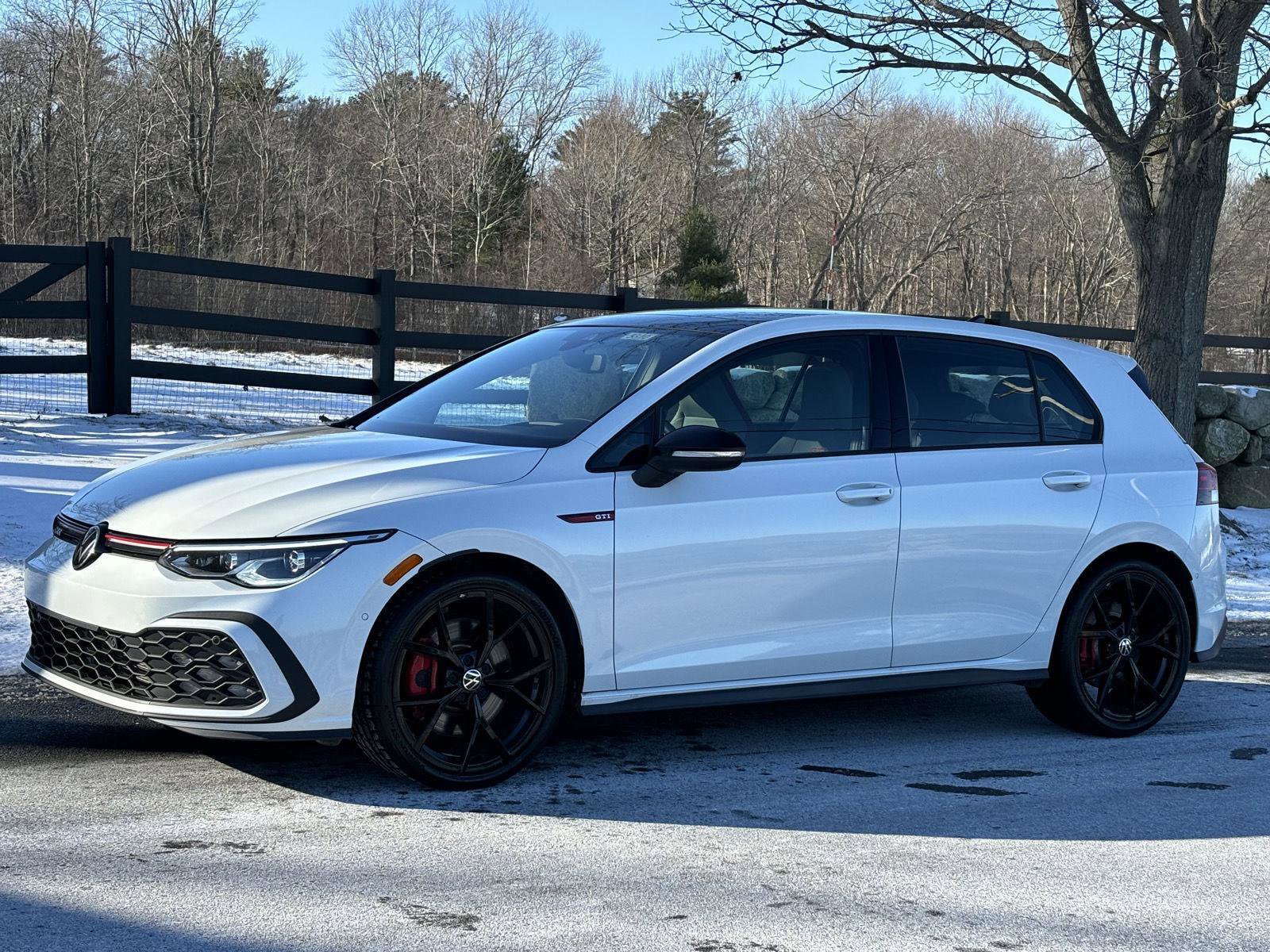 Used 2024 Volkswagen GTI Autobahn image 11